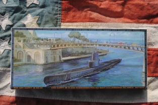 AFV Club SE73512   USN GUPPY IB CLASS Submarine Italian Navy SS LEONARDO